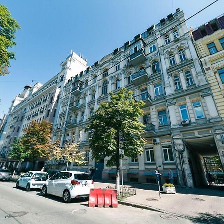Vip Near Premier Palace & Arena City Kiev Dış mekan fotoğraf