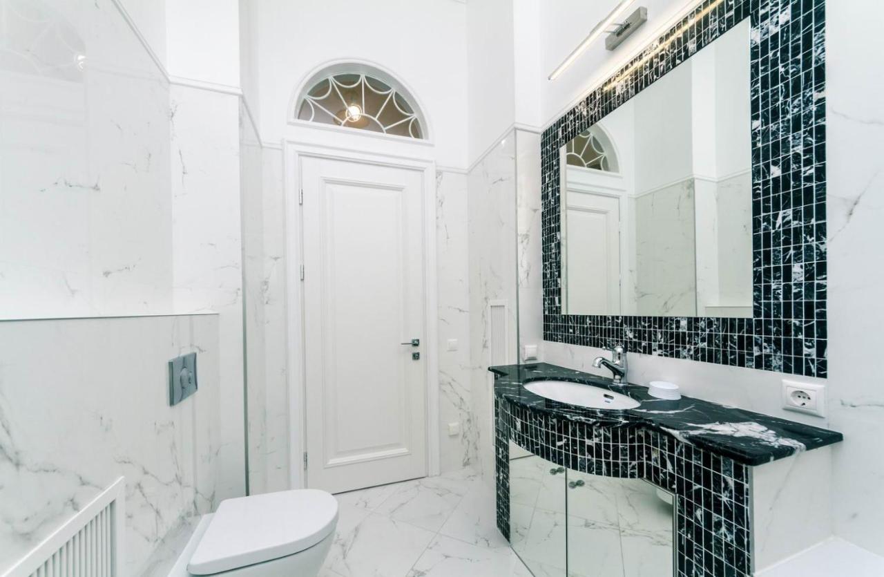 Vip Near Premier Palace & Arena City Kiev Dış mekan fotoğraf