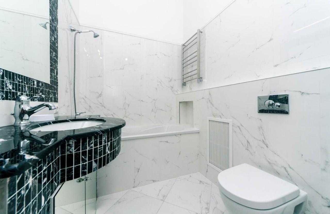 Vip Near Premier Palace & Arena City Kiev Dış mekan fotoğraf